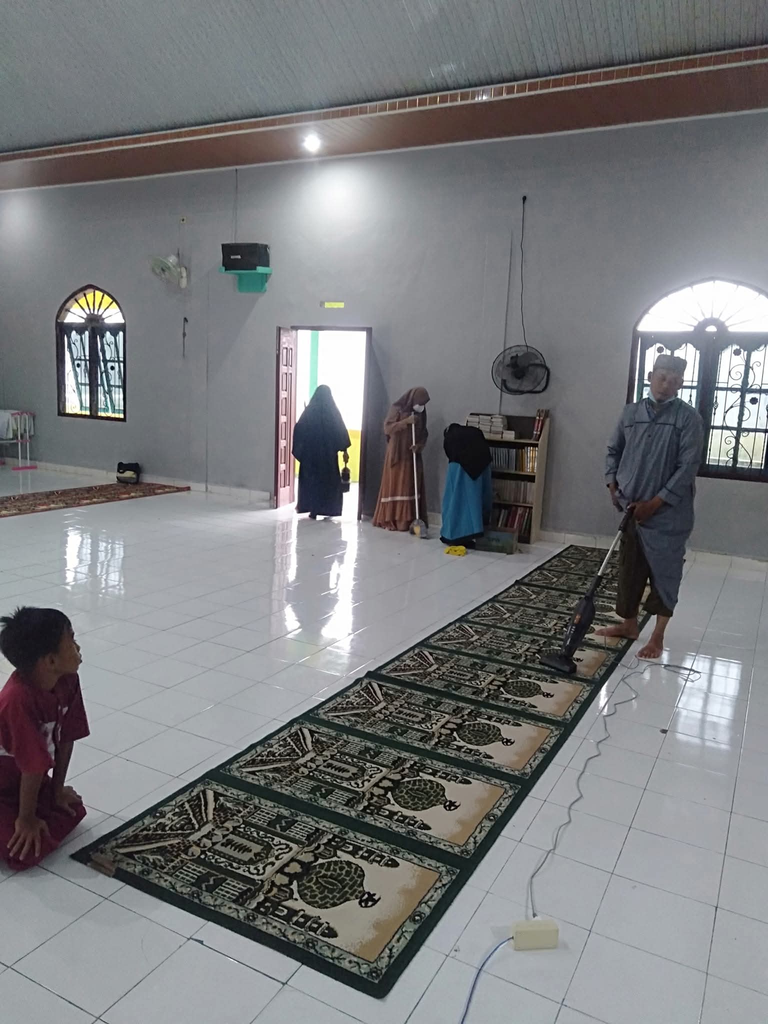 Dokumentasi kegiatan Masjid Bersih Ibadah Khusyu'