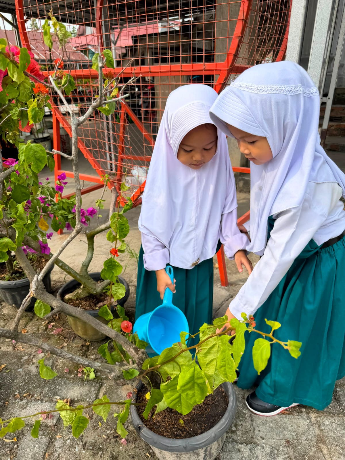 Dokumentasi kegiatan Gerakan Bersih - Bersih Masjid ( GEBERMAS )
