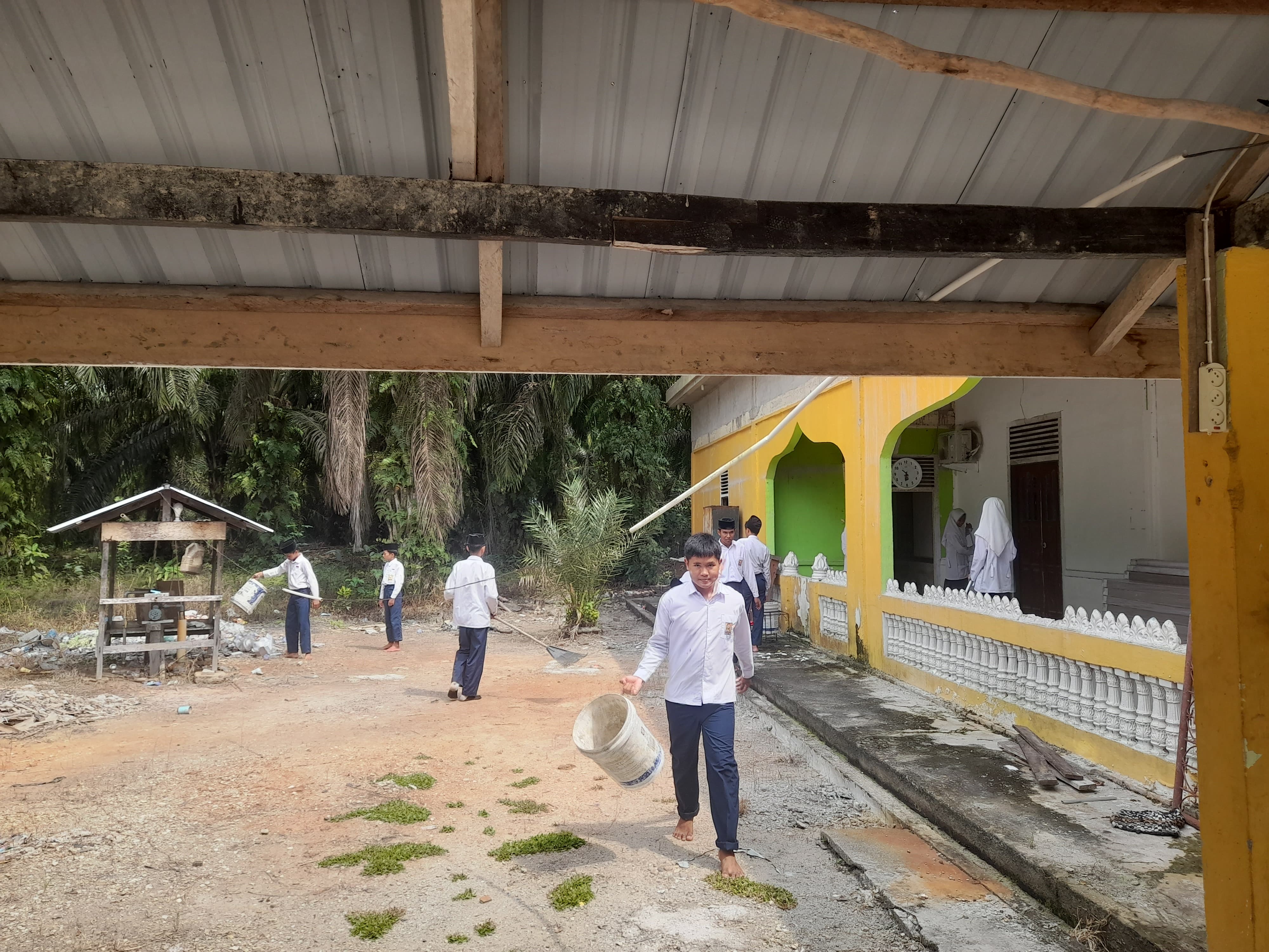 Dokumentasi kegiatan GEBERMAS AL - MUSTAQIM SUNGAI RAWA