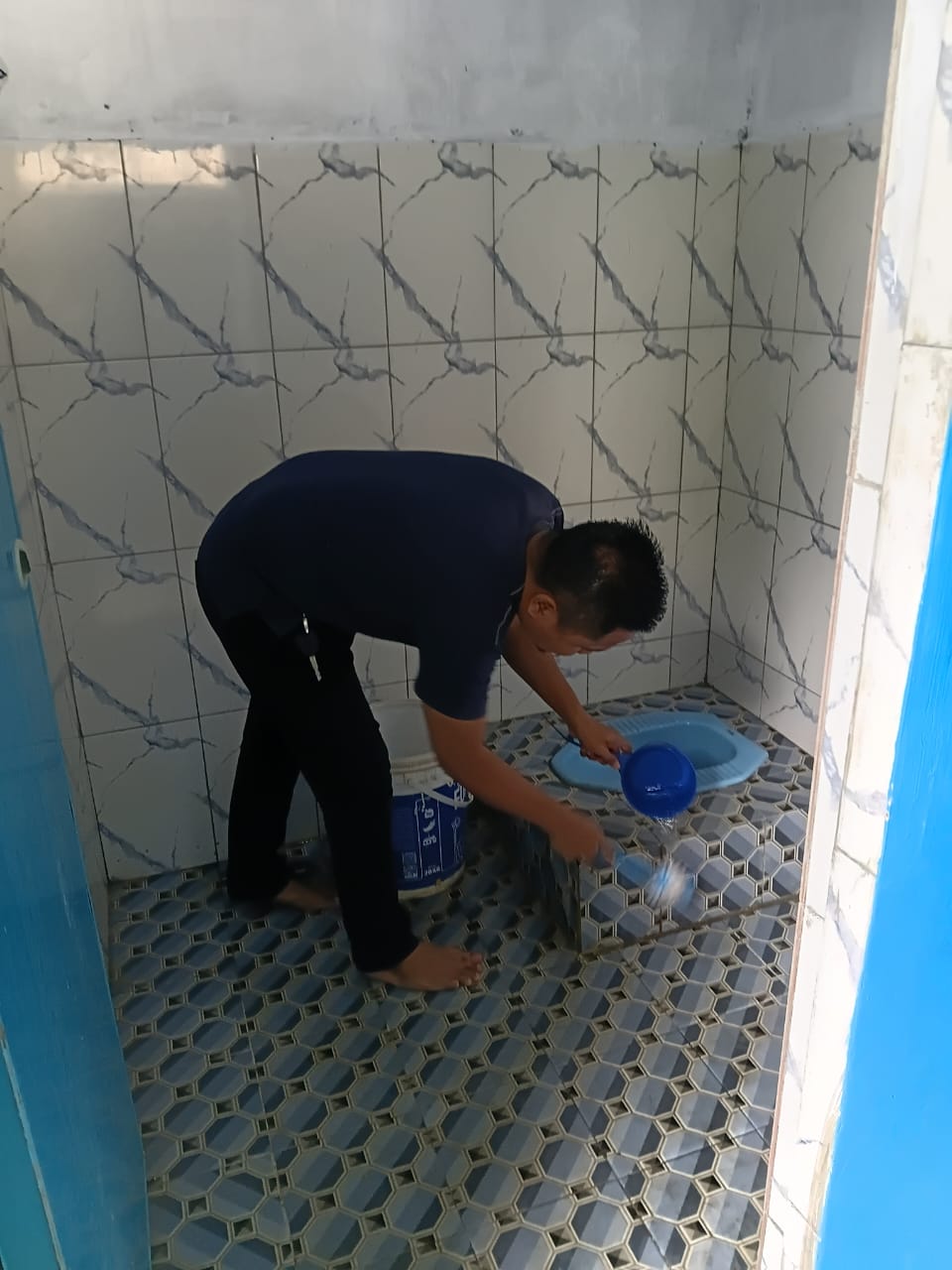 Dokumentasi kegiatan Gerakan Bersih-Bersih Masjid di Masjid Nurul Huda Kampung Sam Sam, Kec. Kandis