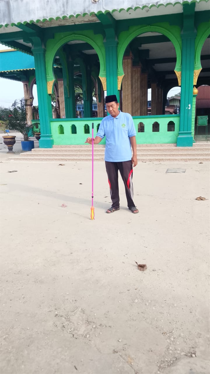 Gerakan Penghijauan di MASJID DARUL ULUM, BUKIT AGUNG, KERINCI KANAN, SIAK, Kecamatan Kerinci Kanan — Aksi PENGURUS MASJID DAN PENYULUH AGAMA ISLAM (AN. SUTAMAM)